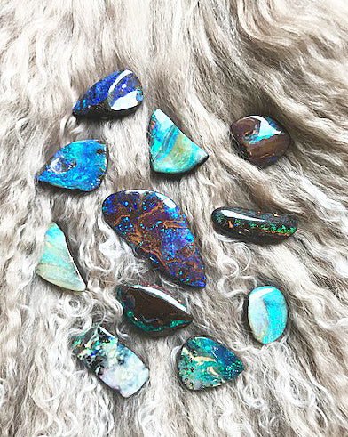 Different Opal Types Cluster