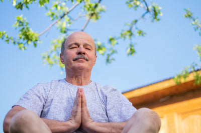 Stay Mentally Clear - Yoga at Home - majisports