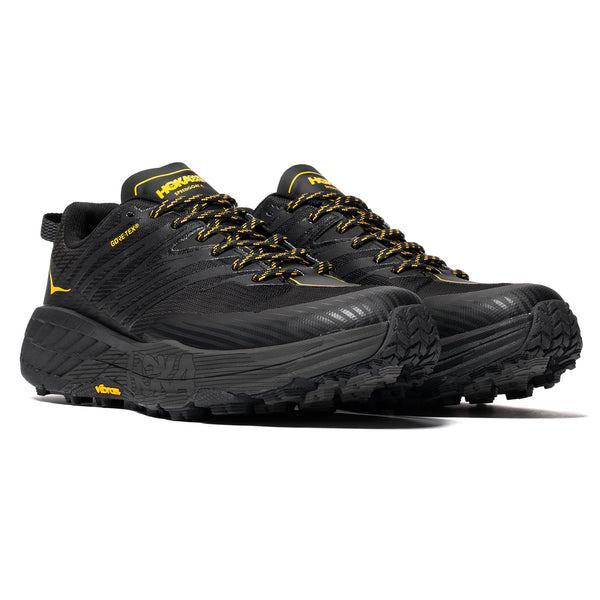 hoka speedgoat black