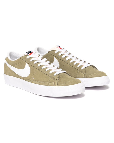 nike blazer low khaki