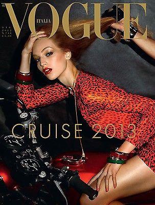 Vogue Italia Magazine December 2012-siegfried.com.ec