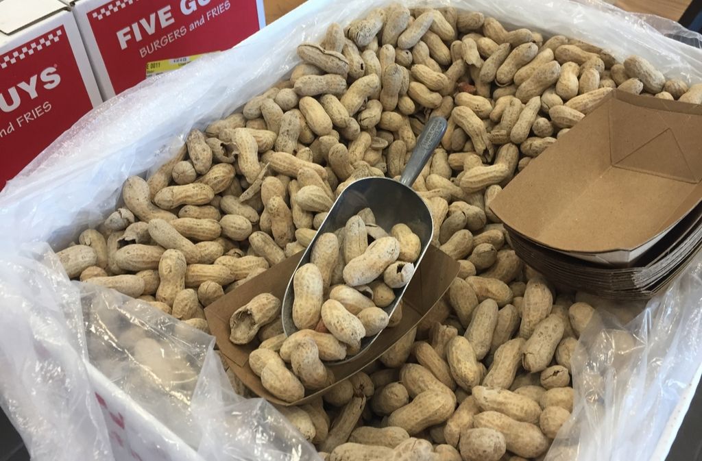 tray of keto friendly peanuts at five guys