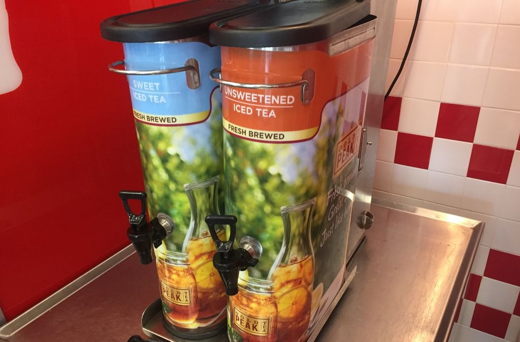 gold peak unsweetened iced tea container at five guys
