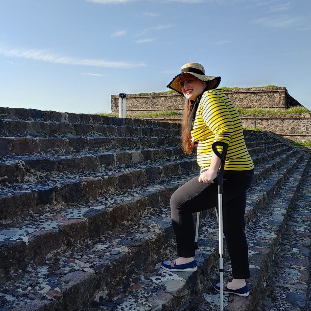 kay of ketokalamazoo walking up stairs