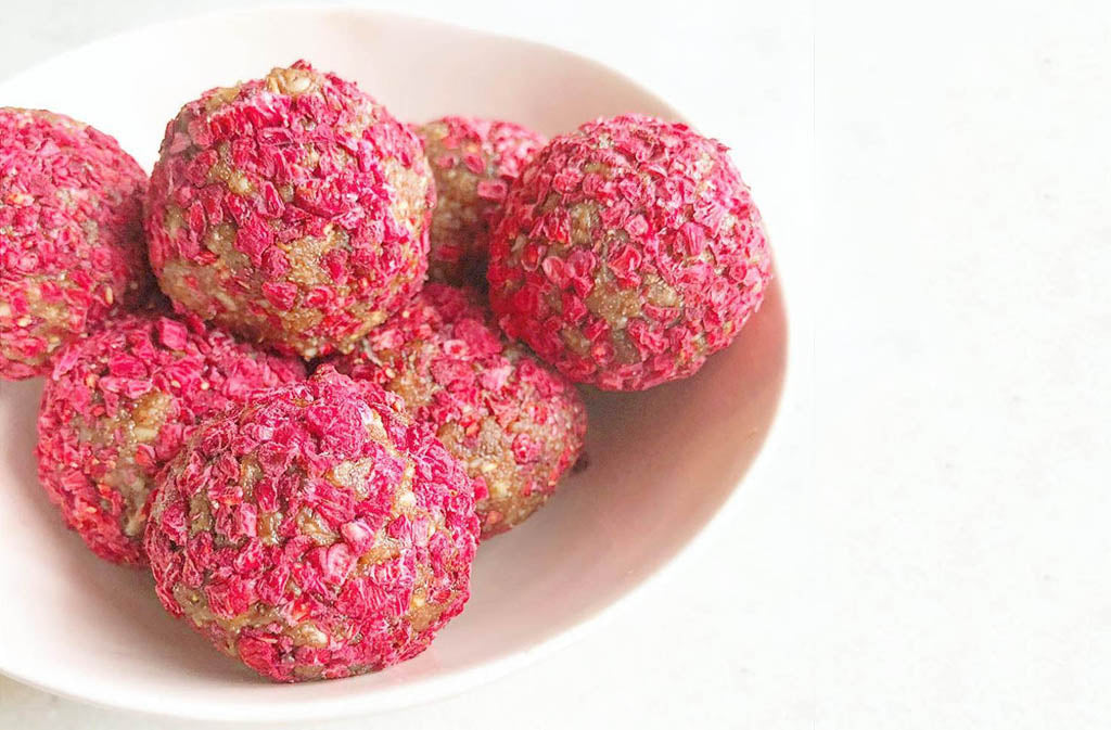 raw vegan chocolate raspberry bliss balls