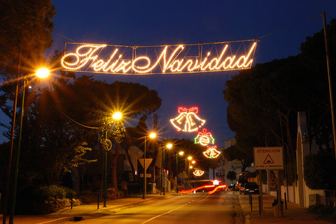 Spanish Christmas streetlights | Christmas Songs and Carols Love to Sing