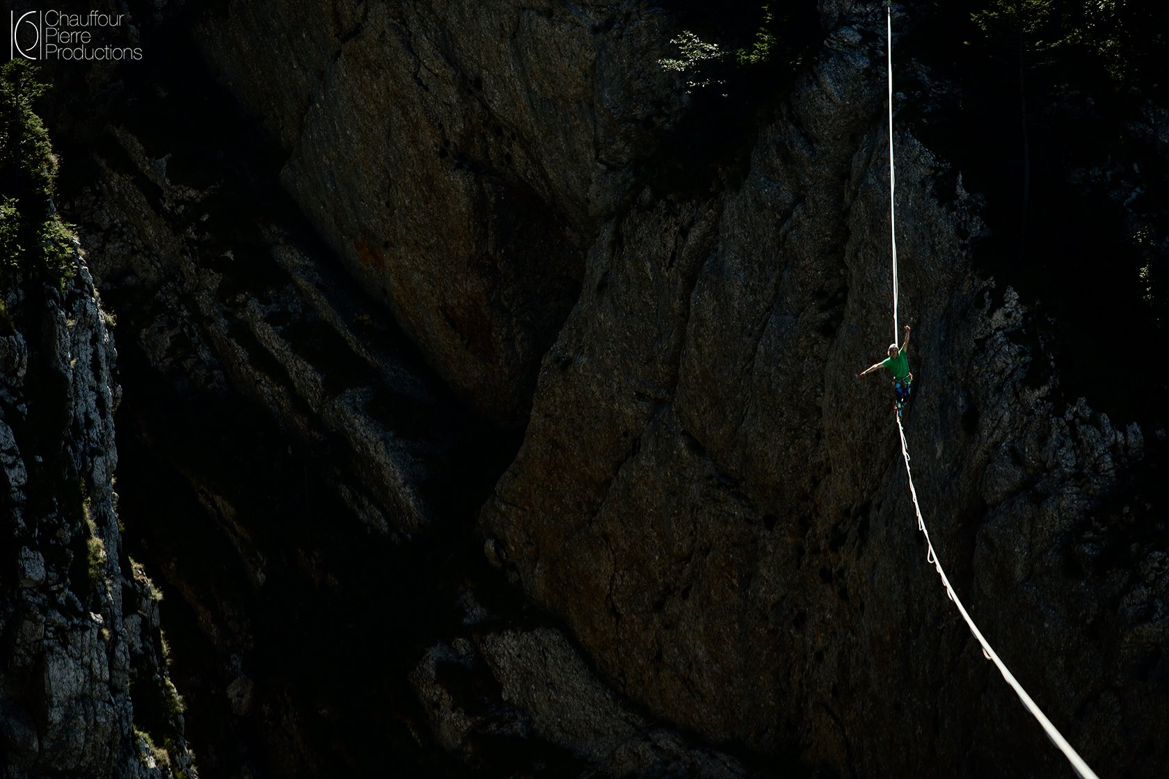 Pablo Signoret on 170m of loose polyester. Photo by Pierre Chauffour.