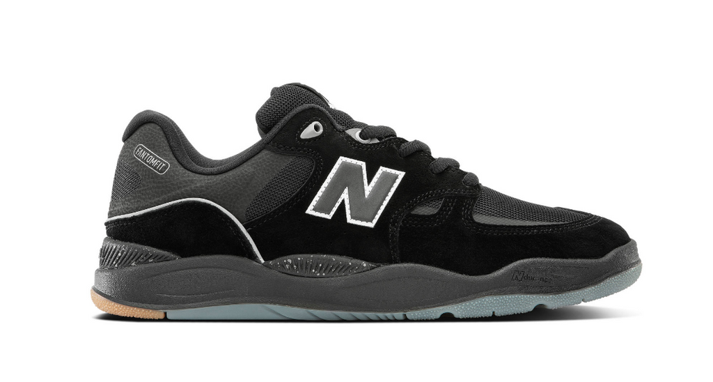 new balance numeric black