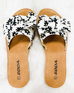 Script Sandal-Shoes-Fortune Dynamic-6-Daisy-cmglovesyou