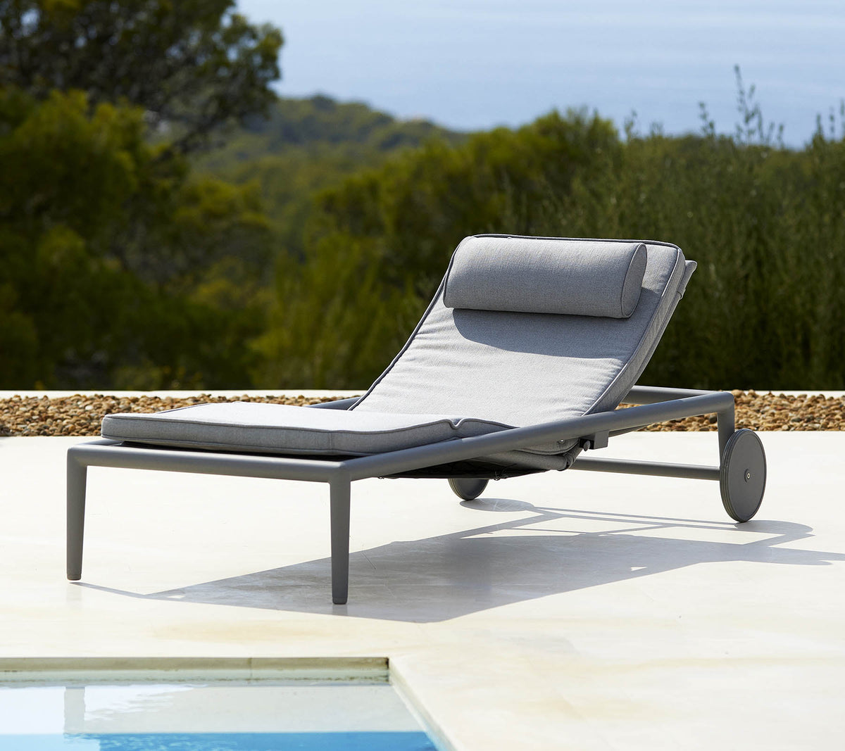 cane line sun lounger