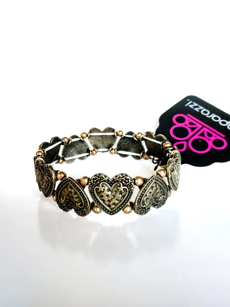 Paparazzi Accessories - Rustic Heartthrob #B705 - Brass Bracelet