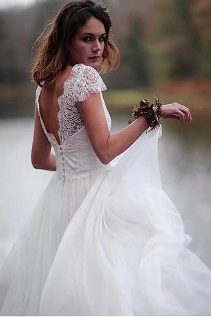 scalloped neckline wedding dress