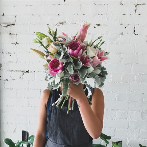 https://www.amazinggrazeflowers.com.au/collections/flowers-online-melbourne/products/daily-bouquets