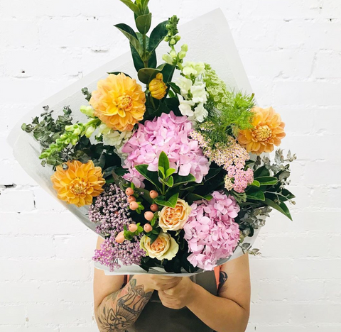 https://www.amazinggrazeflowers.com.au/collections/flowers-online-melbourne/products/daily-bouquets