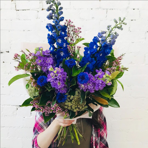 https://www.amazinggrazeflowers.com.au/collections/flowers-online-melbourne/products/daily-bouquets