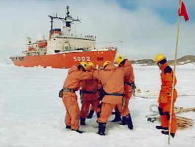 工房HOSONO商品を使った南極観測隊