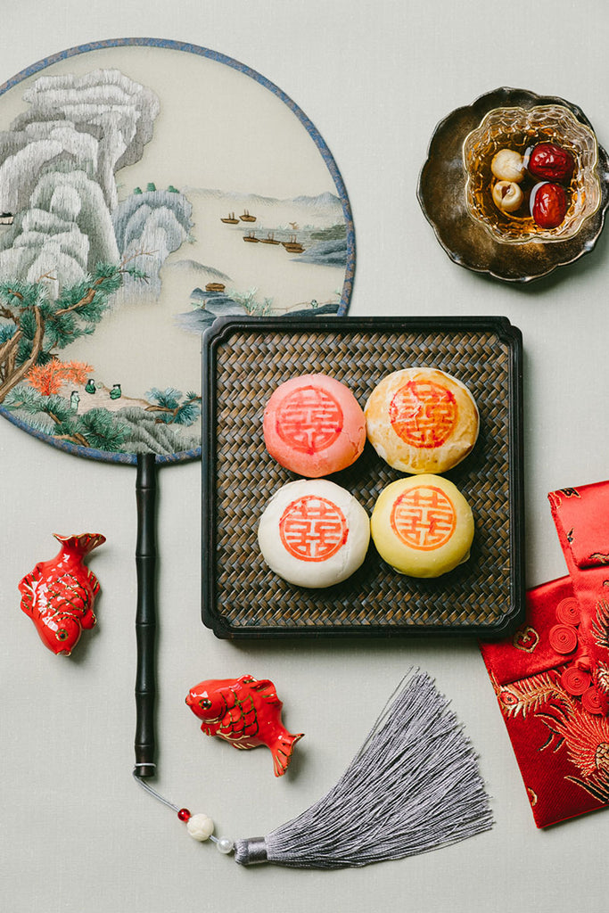 Traditional Chinese Bridal Pastries to Serve