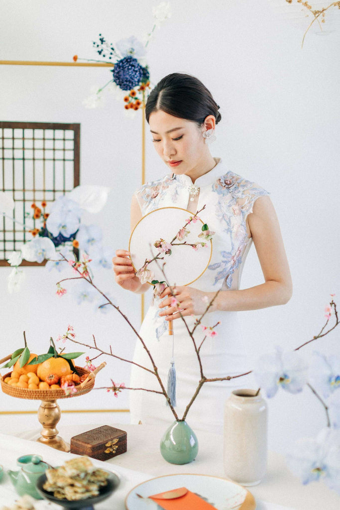 Chinese Wedding Tradition Ideas, Modern White Cheongsam Qipao
