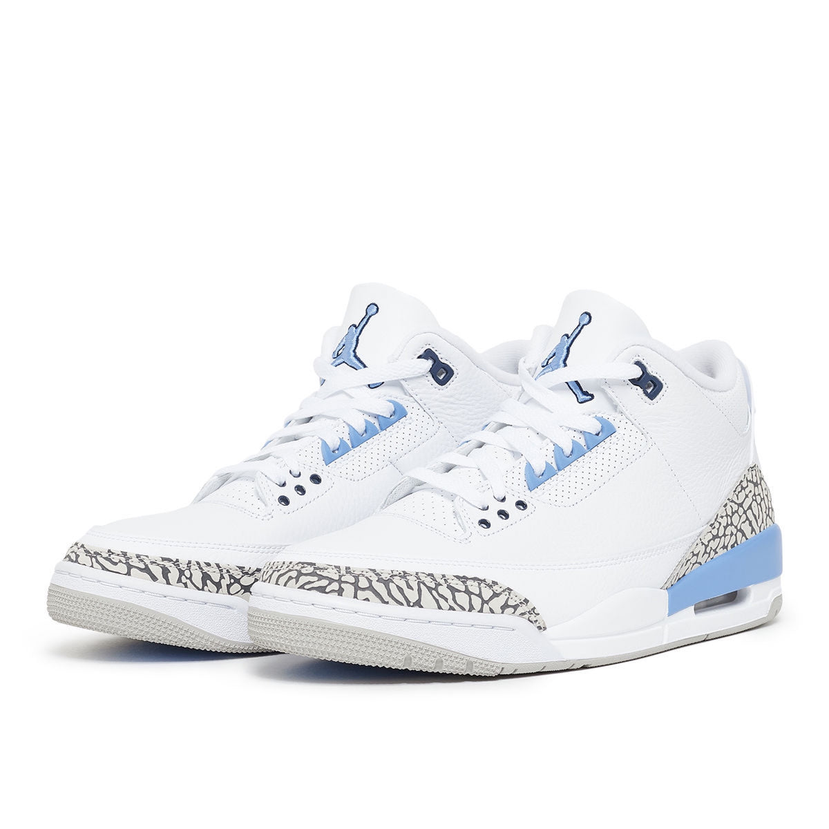 blue jordan 3 unc