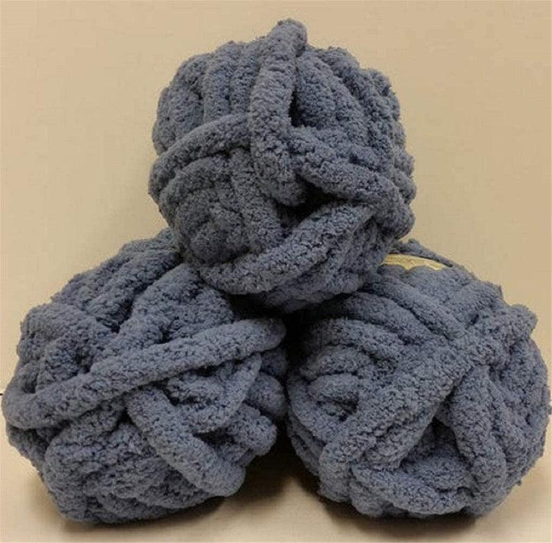 Dark Gray Chunky Chenille Yarn ×2 - Super Soft Bulky Arm Knitting Yarn for Art&Craft Sewing DIY Handmade Blankets, Fluffy Chunky Blanket Yarn for Home