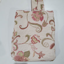 Load image into Gallery viewer, Vintage Fabric Tote Bags