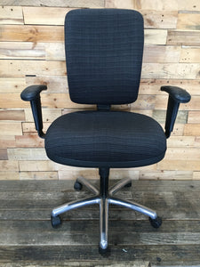 Grey Office Chair w/ Arms