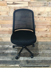 Load image into Gallery viewer, COMFY Black Armless Mesh Back Office Chair