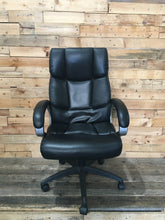 Load image into Gallery viewer, Black Executive Pleather Office Chair