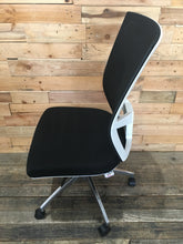 Load image into Gallery viewer, Black Pago Mesh Back Office Chair