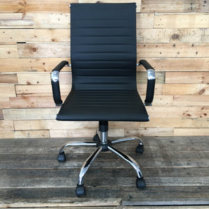 Black/Metal Office Chair