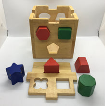 Load image into Gallery viewer, Wooden Shape Sort Cube