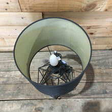 Load image into Gallery viewer, Black Lamp with Metal Wire Base