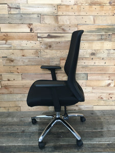 Black Mesh Back Office Chair with Armrests