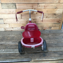 Load image into Gallery viewer, Kids Red radio flyer