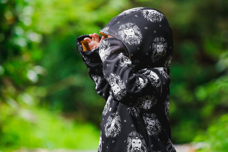 bayridgecaskandkeg Lion Noir waterproof rain jacket for children and babies