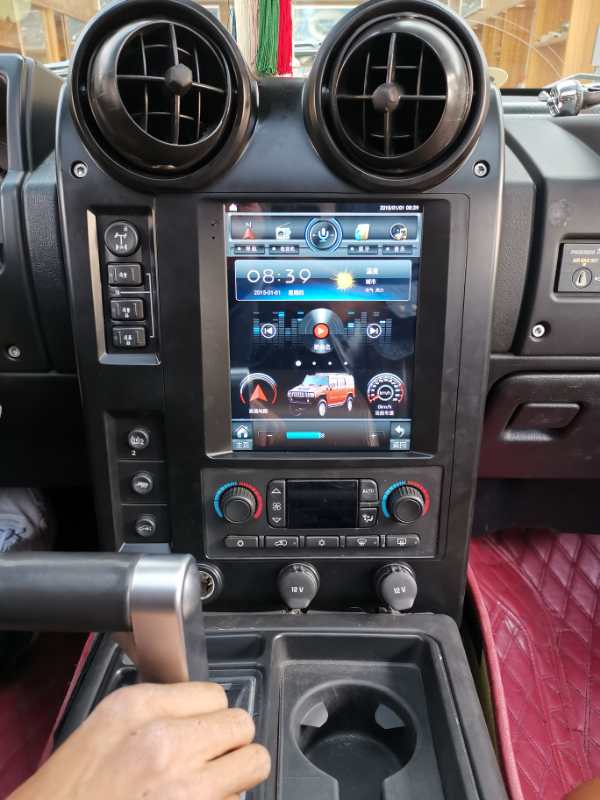 9.7" OctaCore Android 9.0 Navigation Radio for Hummer H2