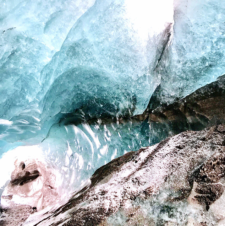 travel guide iceland ice cave; mischa blog