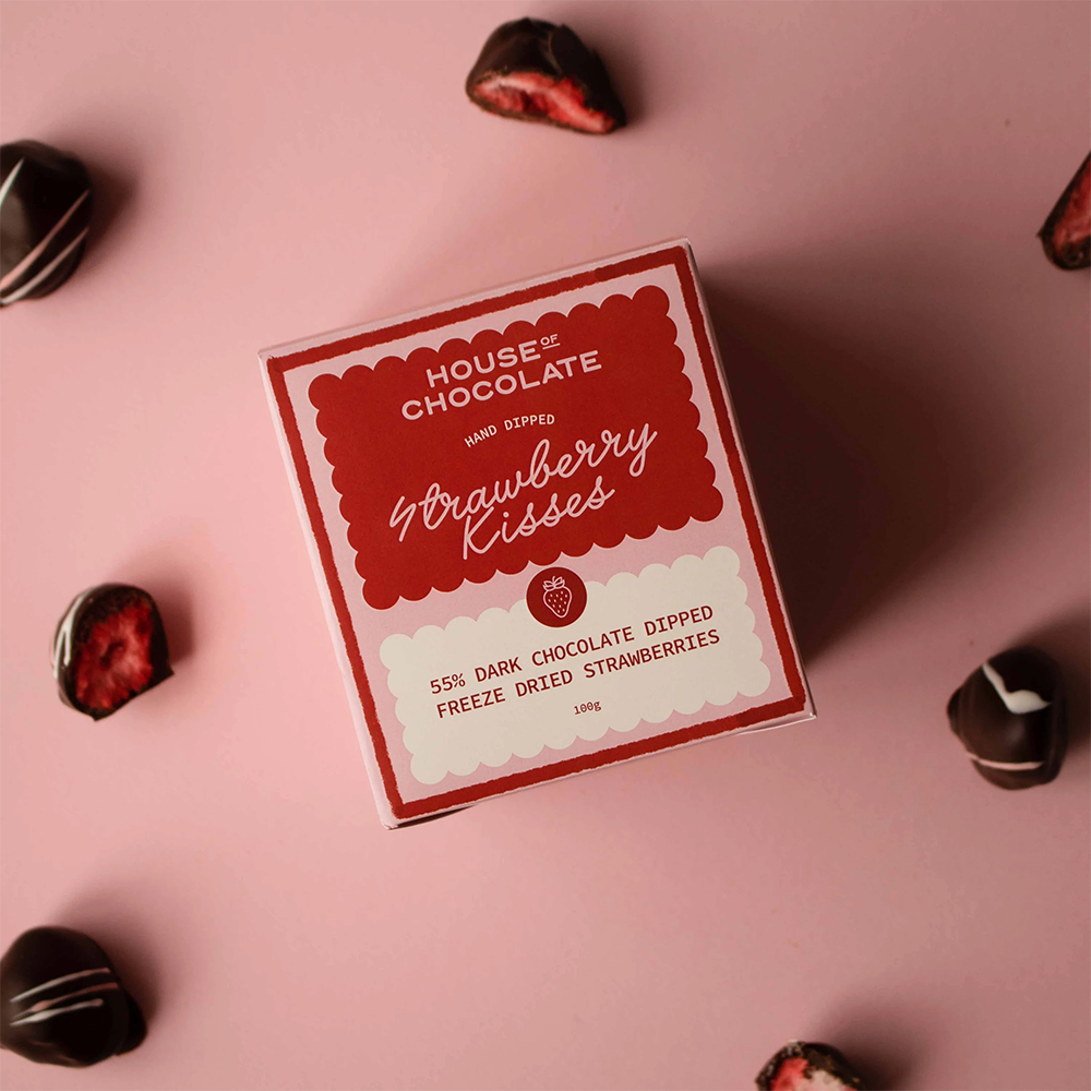 House of Chocolate Valentine Strawberry Kisses Box 100g