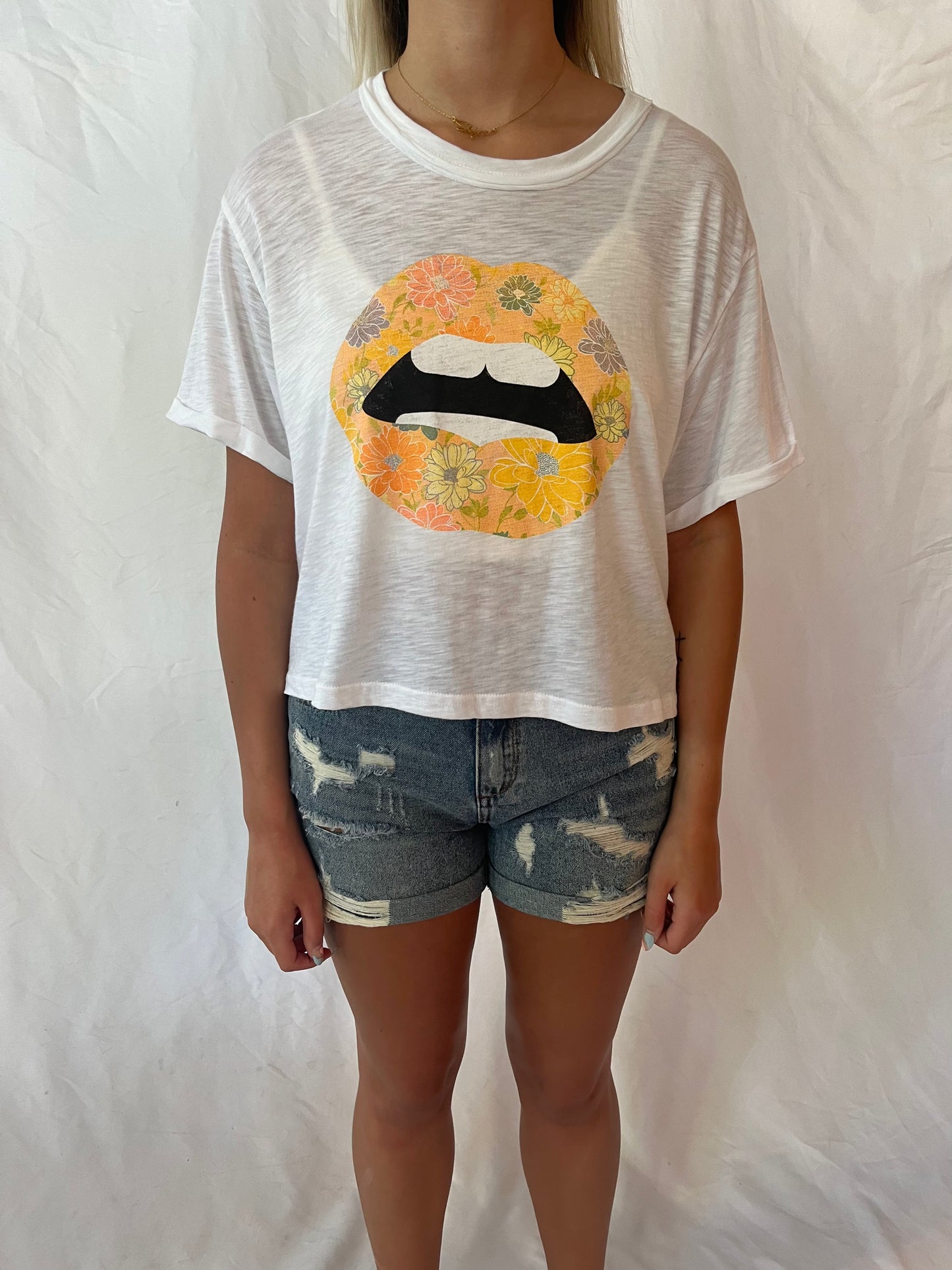 Lips Cropped Tee