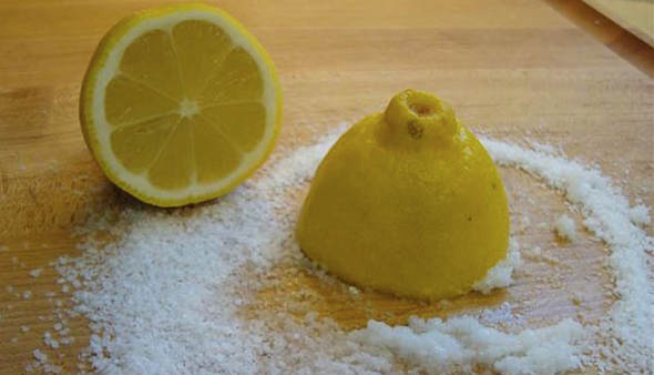 Lemon and Salt for copper pans