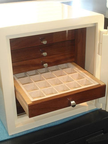 luxury jewelry safe