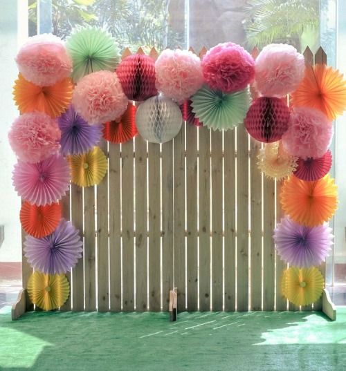 fondo-photocall-pompoms