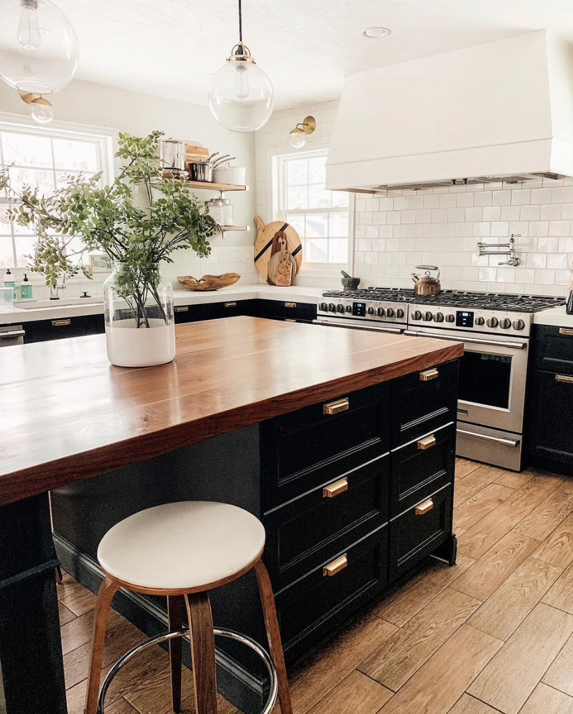 wood countertop kitchen island - @chrislovesjulia