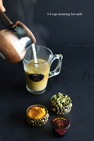 Turmeric Latté with Cardamom step 5