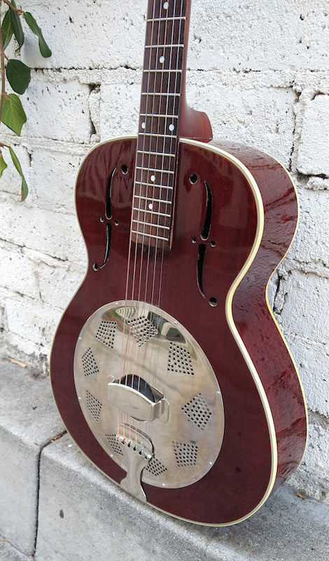 johnson resonator guitar