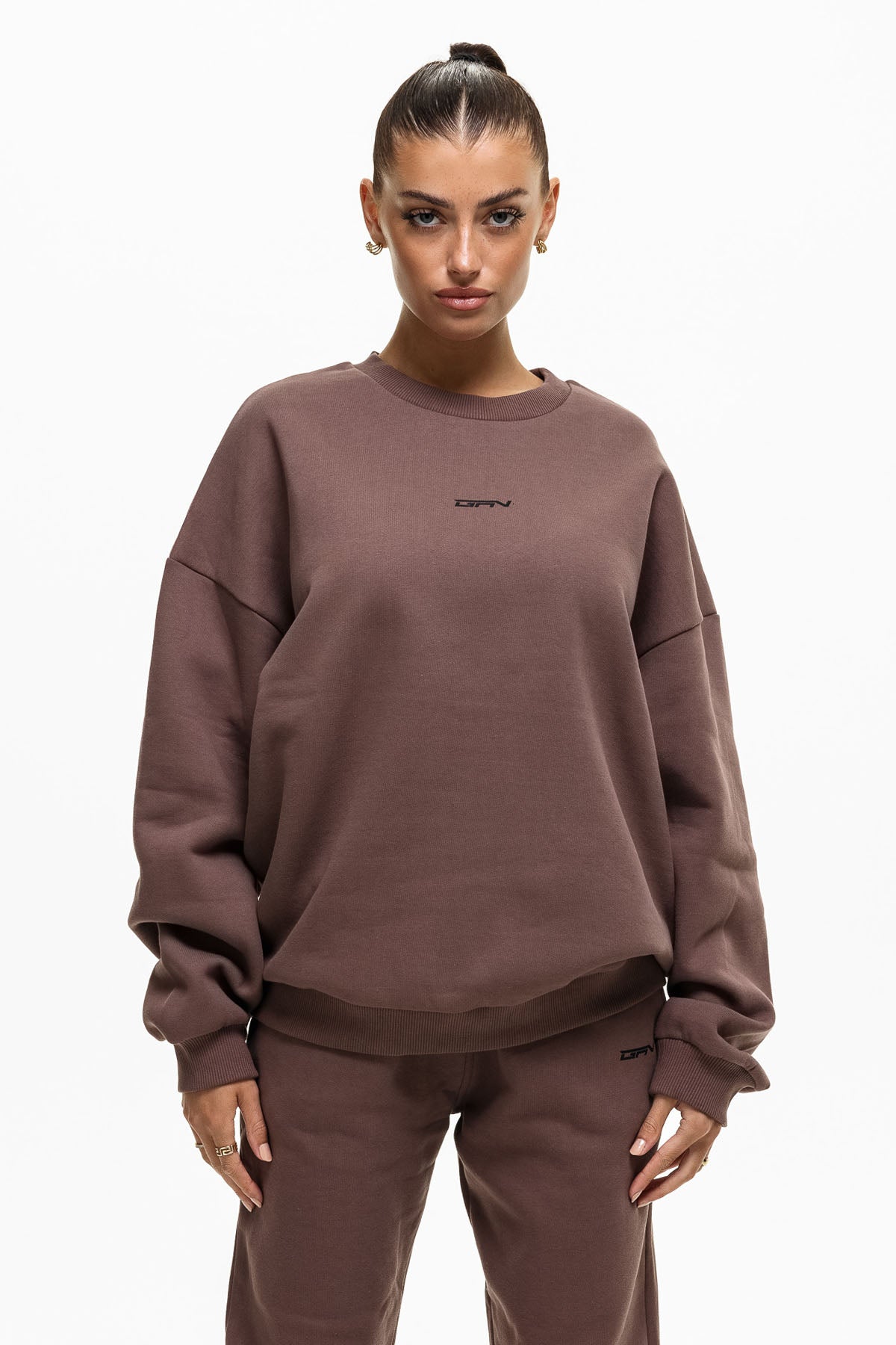 mocha nike sweatshirt