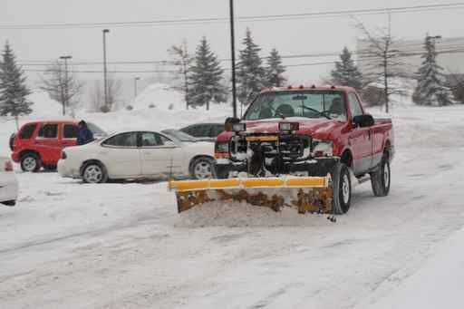 Using Linear Actuator For Snow Plow Lift – Progressive Automations