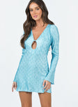 Long sleeve mini dress Plisse material Plunging neckline Keyhole cut out Silver-toned hook fastening at front Flared cuffs