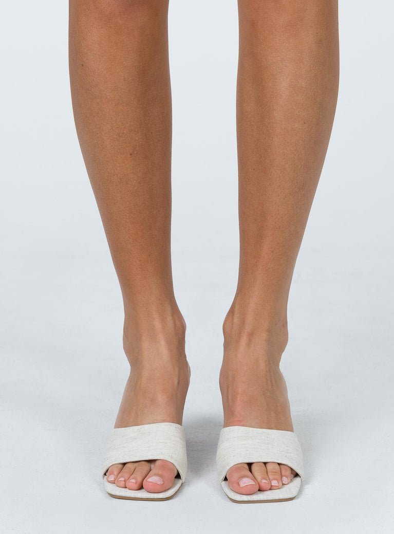 Billini Ulani Linen Heels Natural