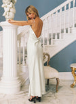 Maxi dress Silky material Adjustable straps with tie fastening Scooped neckline Cowl back